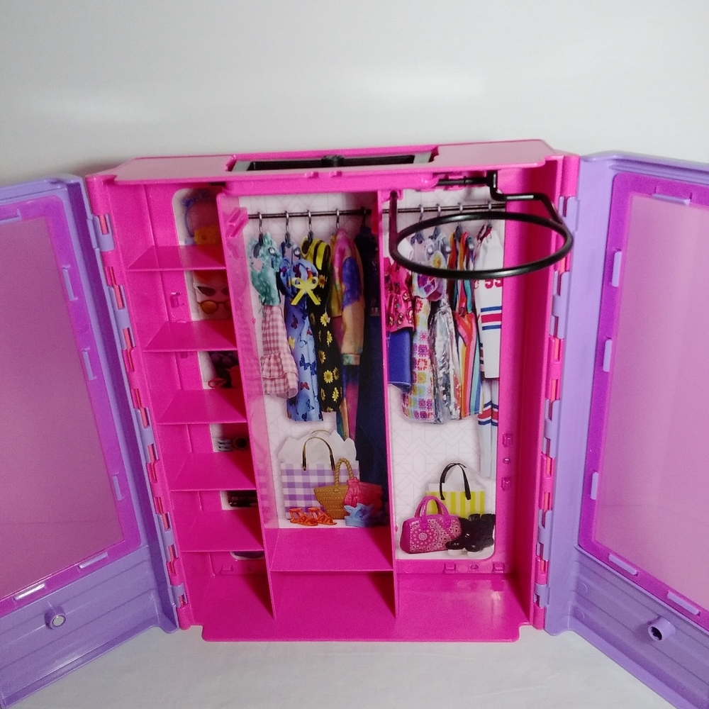 Barbie Portable Set - Picture 15 of 16
